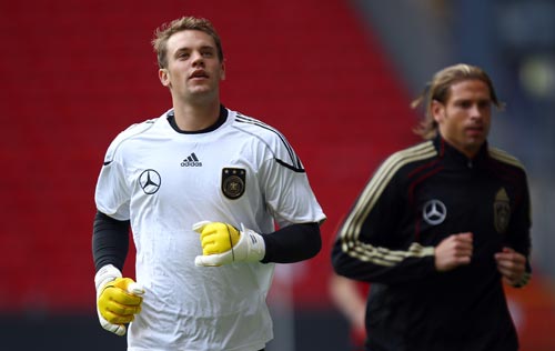 而马克则很 而马克则很